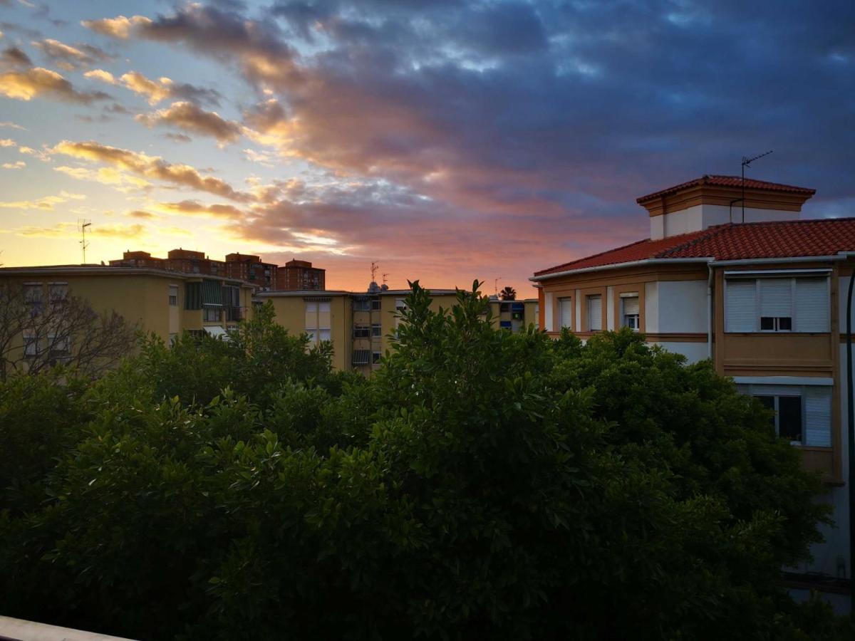SunnySpainHolidays Apartments Malaga Bagian luar foto