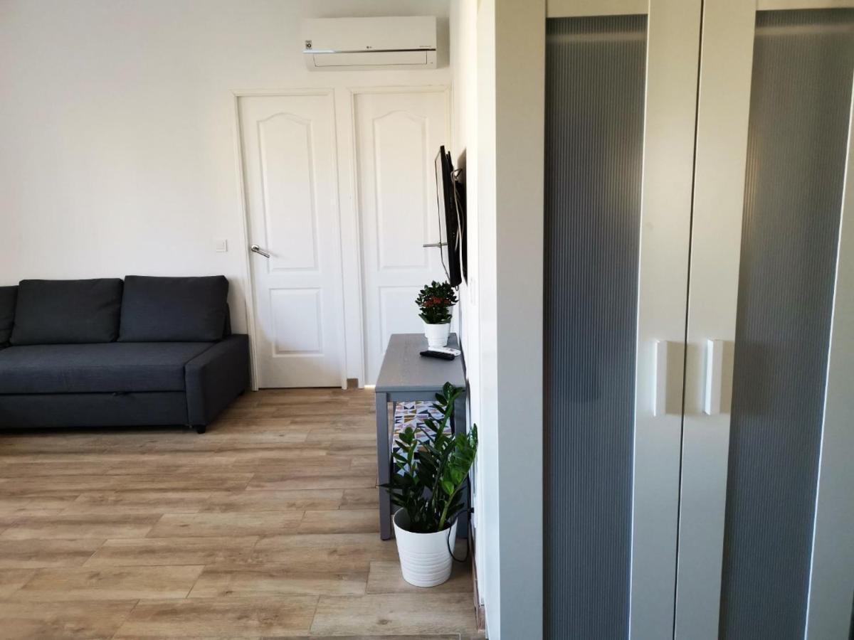 SunnySpainHolidays Apartments Malaga Bagian luar foto