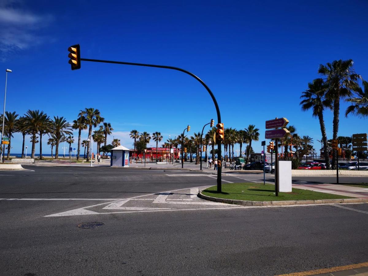 SunnySpainHolidays Apartments Malaga Bagian luar foto