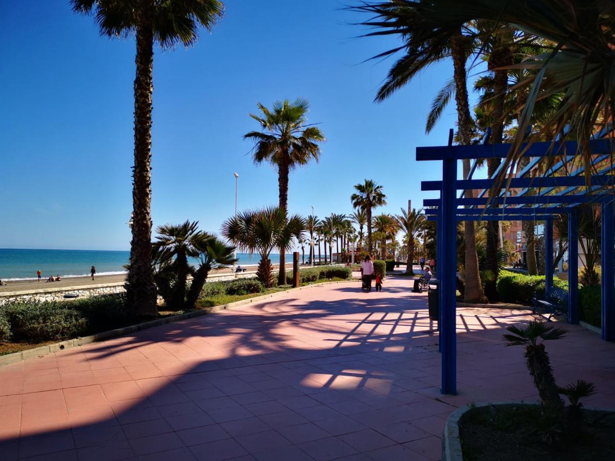 SunnySpainHolidays Apartments Malaga Bagian luar foto